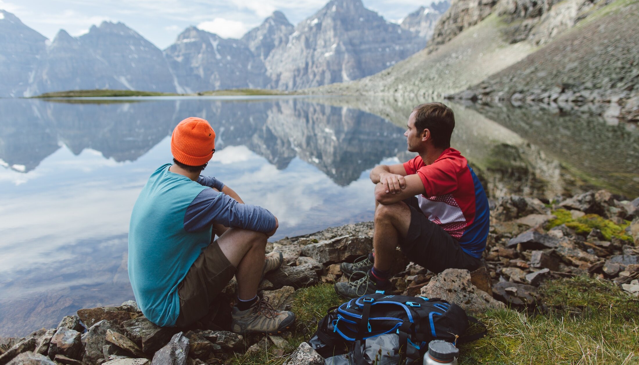 Hikers taking a break at Moraine Lake