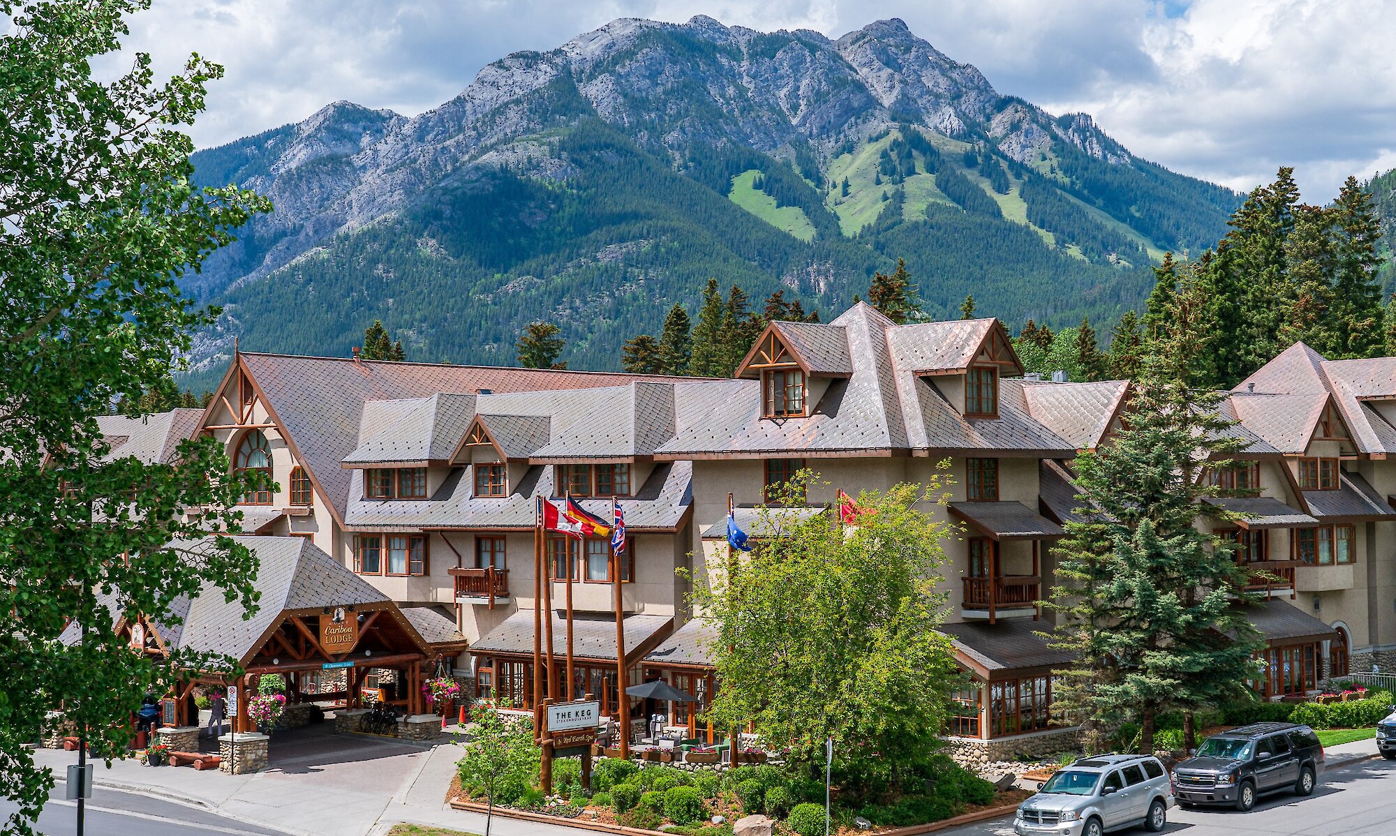 Exterior of Banff Caribou Lodge & Spa in Banff