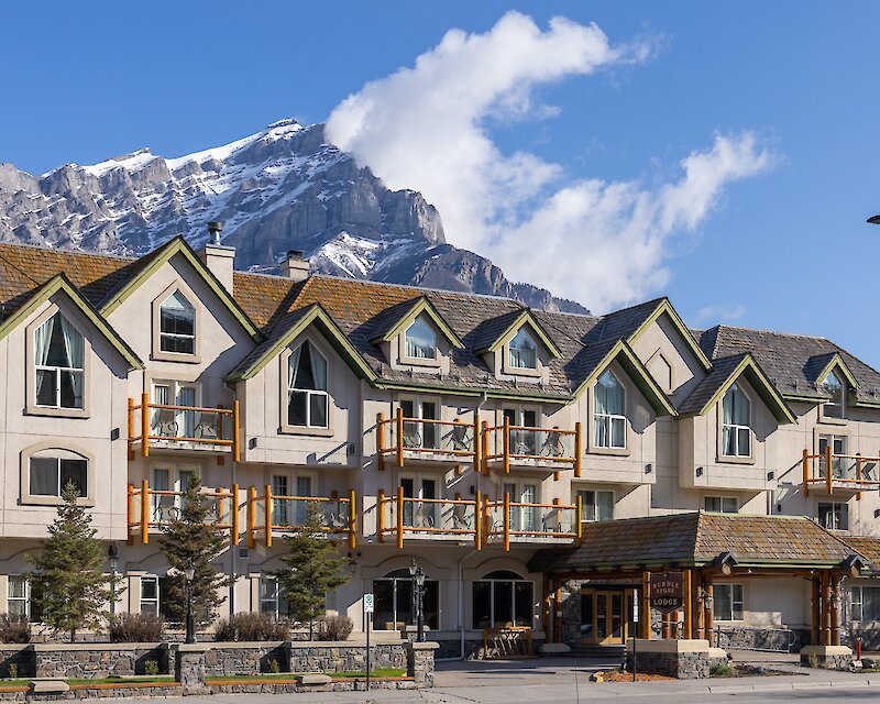 Rundlestone Lodge