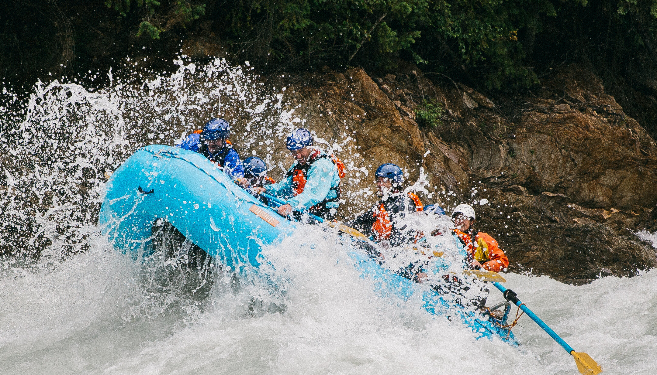 Big waves on the Kicking Horse River raft trip