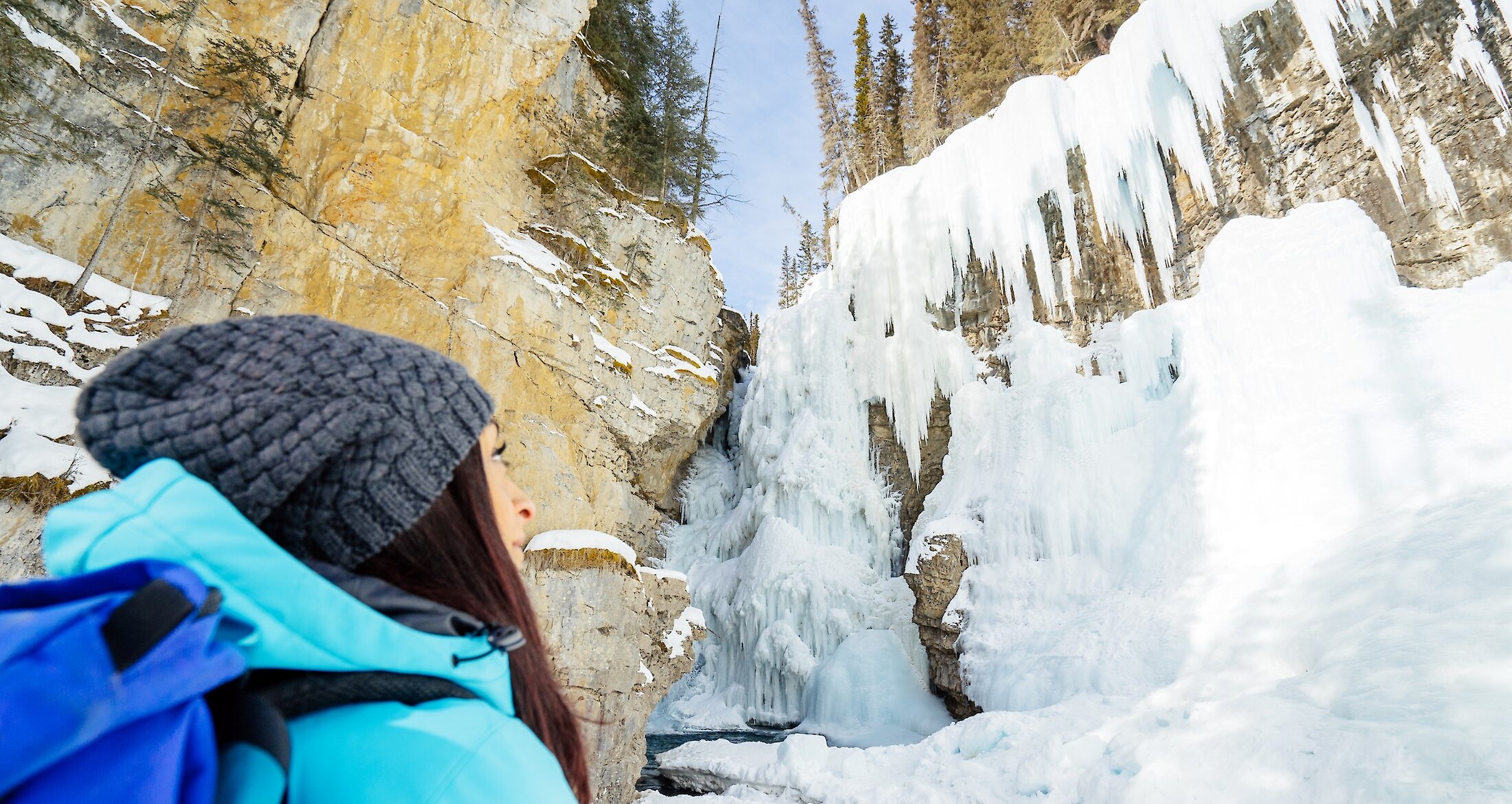 Johnston Canyon, the most popular day hike in Banff!