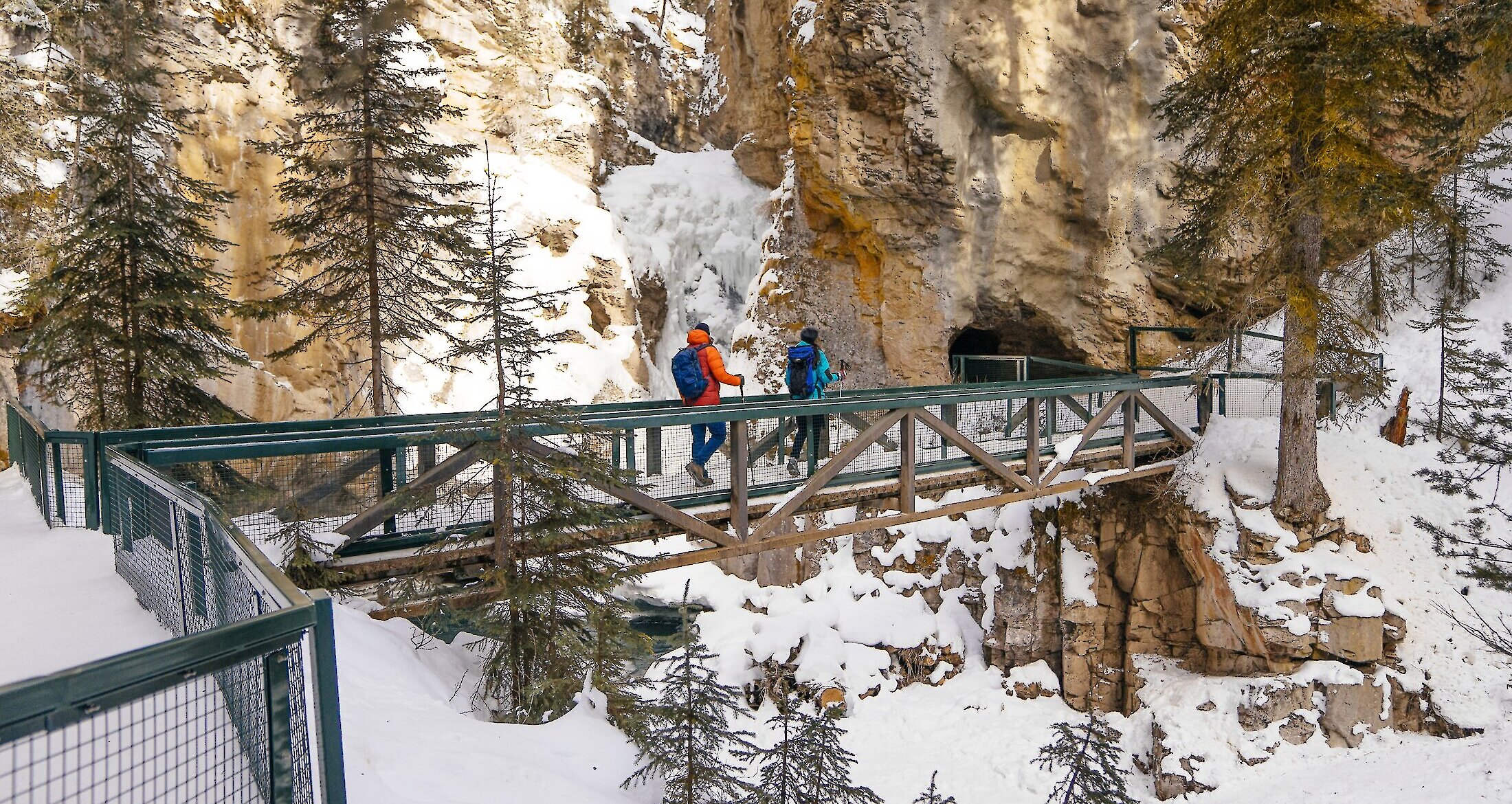 Johnston Canyon Icewalk
