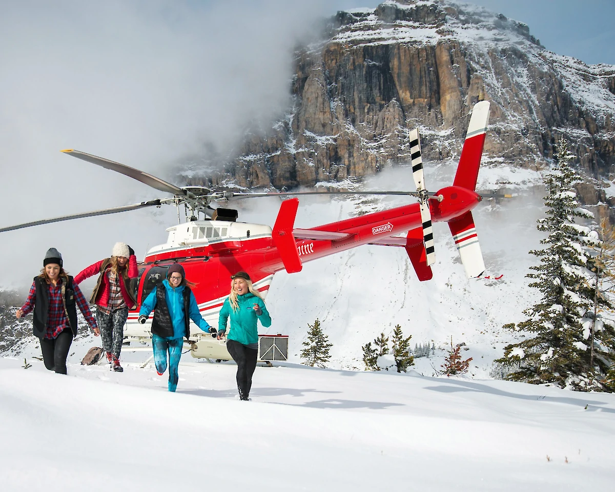 Winter Helicopter Flights in Banff