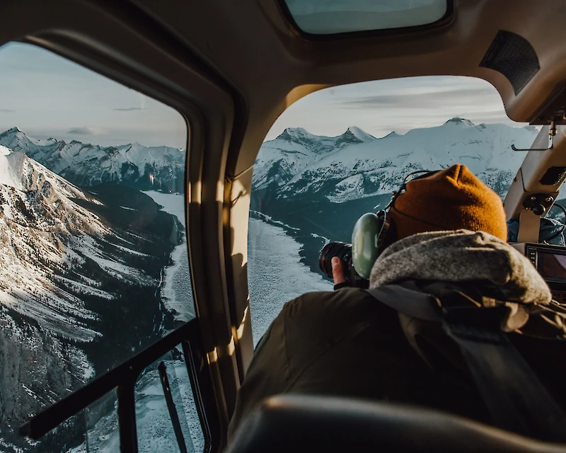 Icefield Helicopter Adventures