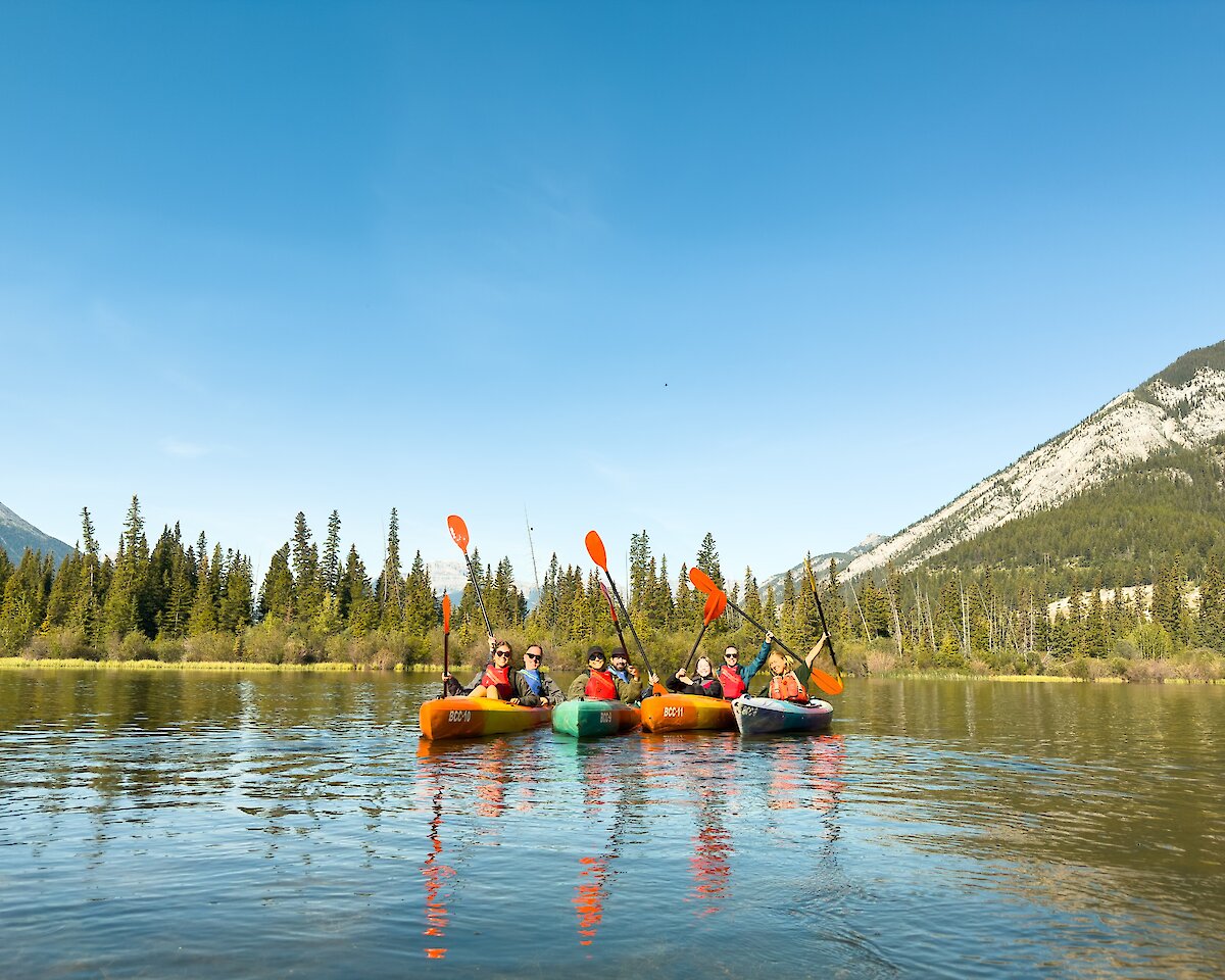 A group of paddlers on the Kayak Experience on Vermillion Lakes